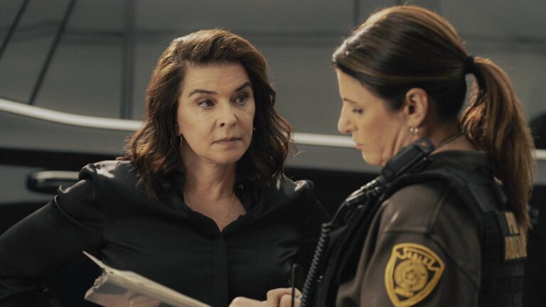 Dwight's Family Triumph & Jeremiah's Downfall